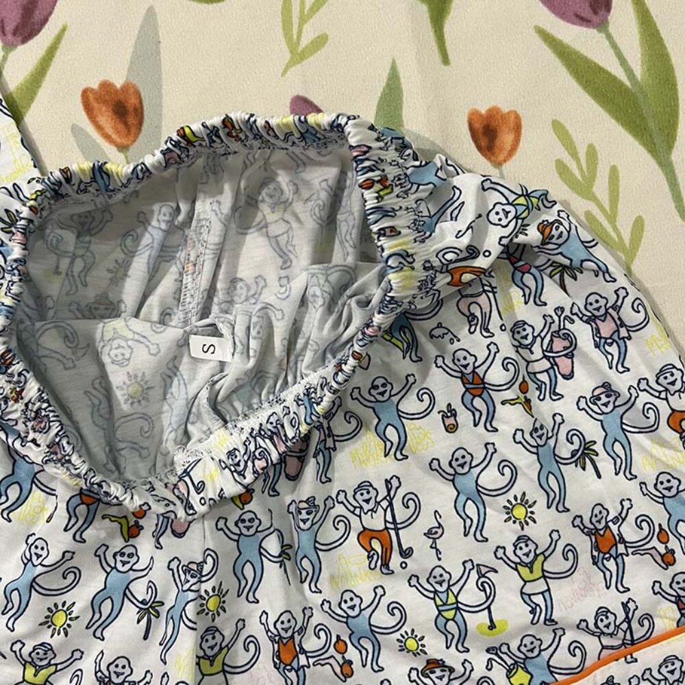 Roller Rabbit Pajamas Set - Picture 4 of 5